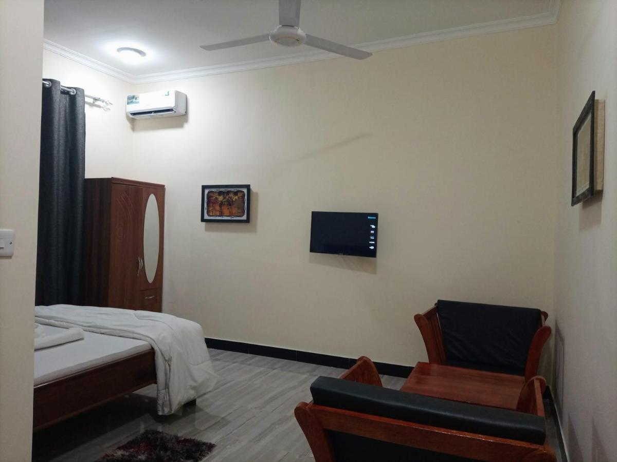 Chibuba Airport Accommodation Дар-ес-Салам Екстер'єр фото