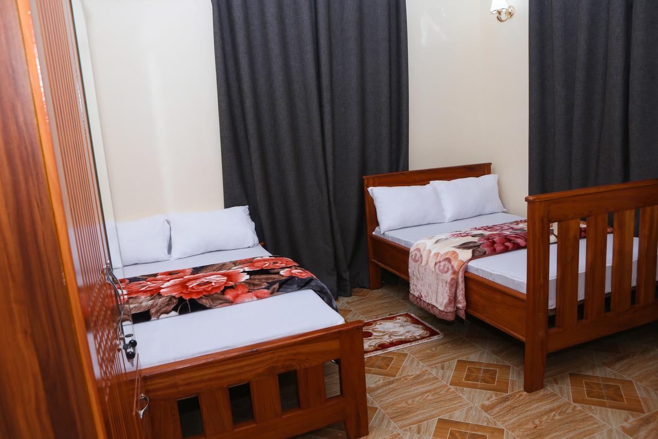 Chibuba Airport Accommodation Дар-ес-Салам Екстер'єр фото